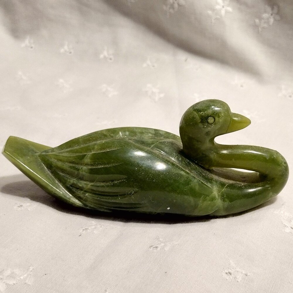 Jade Swan Fetish 4"